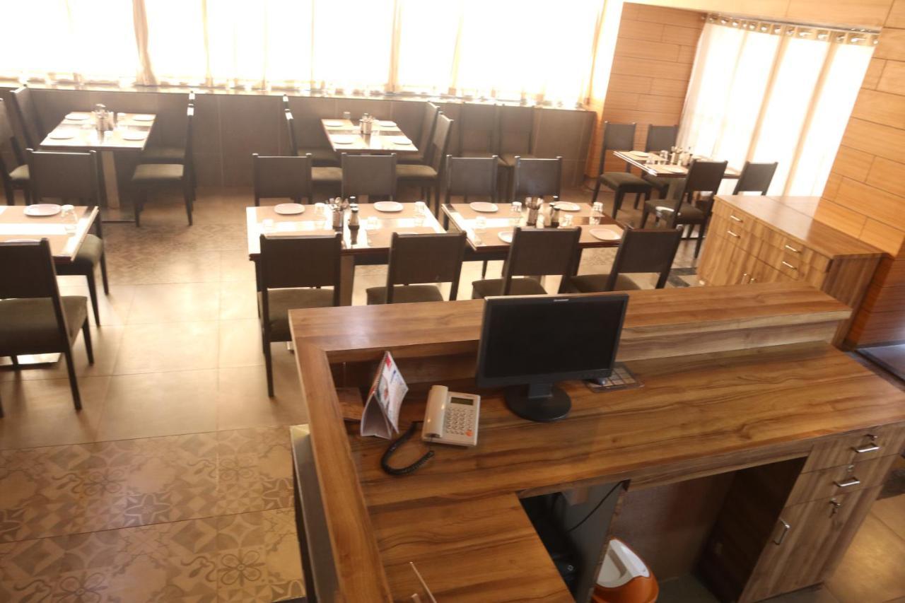Hotel Grand Ecotel, Aurangabad Εξωτερικό φωτογραφία