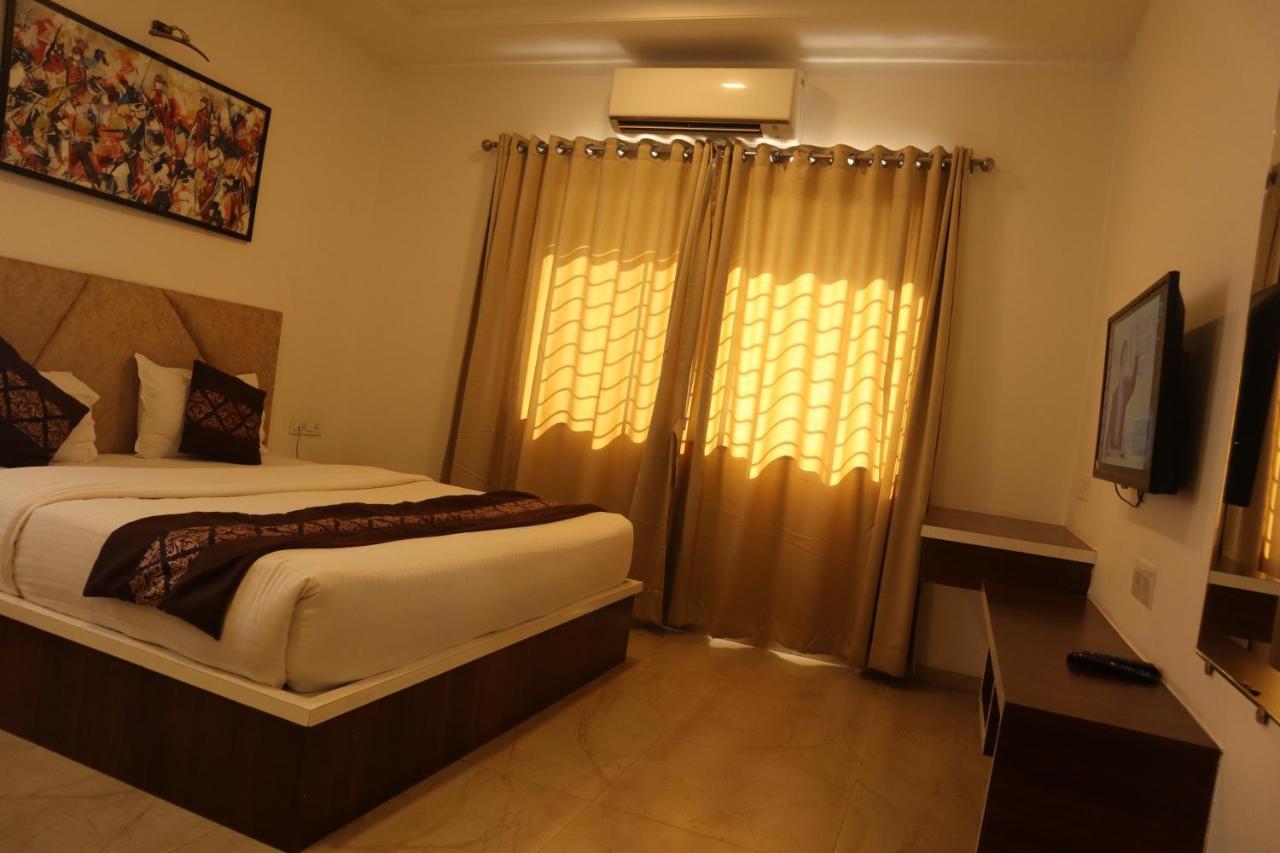 Hotel Grand Ecotel, Aurangabad Εξωτερικό φωτογραφία