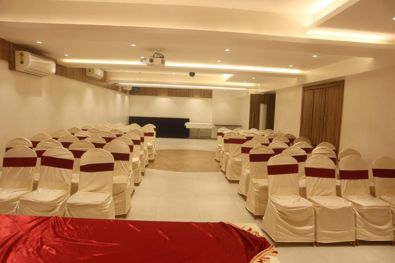 Hotel Grand Ecotel, Aurangabad Εξωτερικό φωτογραφία