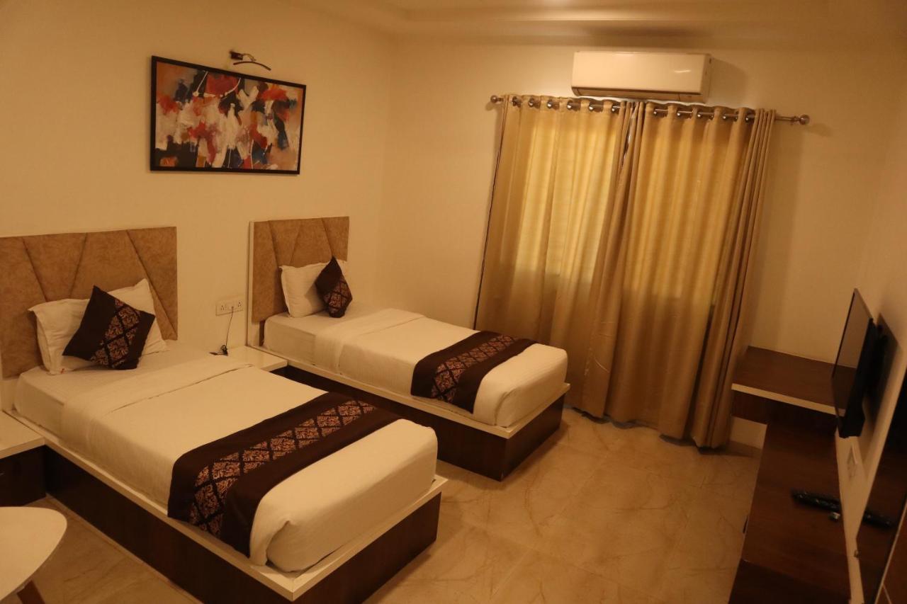 Hotel Grand Ecotel, Aurangabad Εξωτερικό φωτογραφία