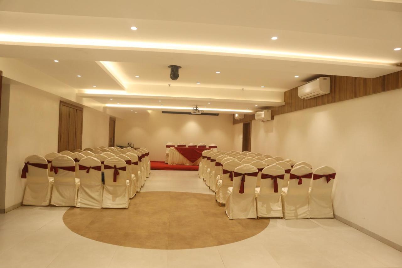 Hotel Grand Ecotel, Aurangabad Εξωτερικό φωτογραφία