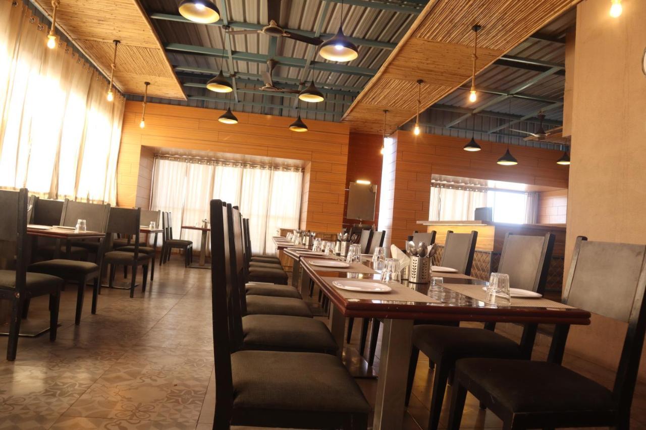 Hotel Grand Ecotel, Aurangabad Εξωτερικό φωτογραφία